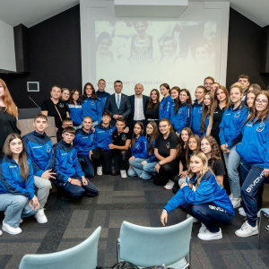 deca i delegacije
