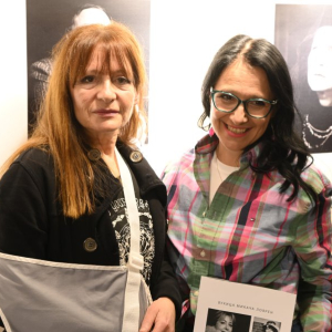 Уметница Вукица Микача Ловрен и  директорка КЦ „Златибор” Чајетина Даница Јевтић Шишовић